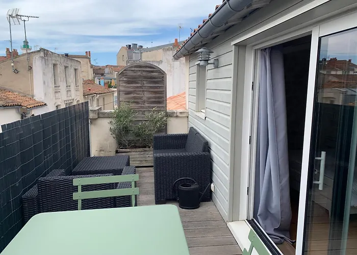 Les Marionnettes, Maison De 80m2 Avec Terrasse *