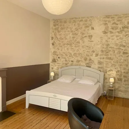 Les Marionnettes, Maison De 80m2 Avec Terrasse Hébergement de vacances *