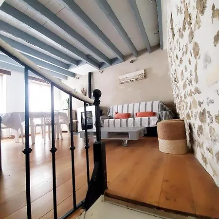 Les Marionnettes, Maison De 80m2 Avec Terrasse Hébergement de vacances