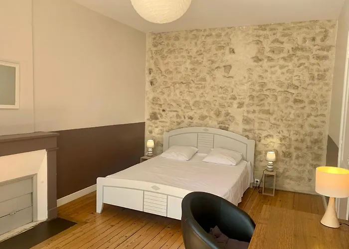 Les Marionnettes, Maison De 80m2 Avec Terrasse Holiday home *