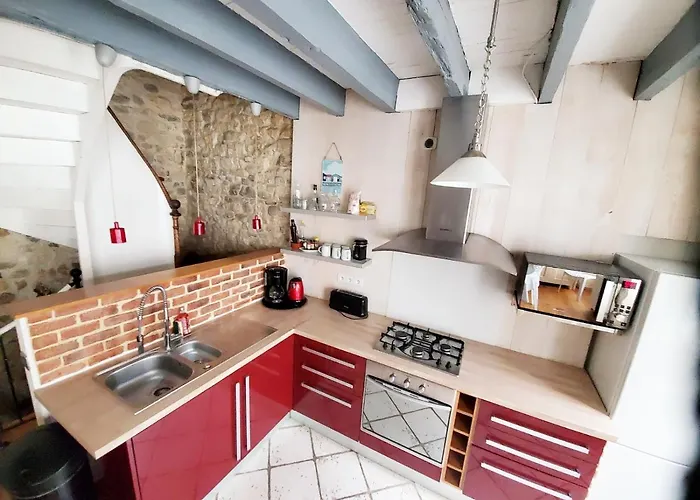 Holiday home Les Marionnettes, Maison De 80m2 Avec Terrasse *