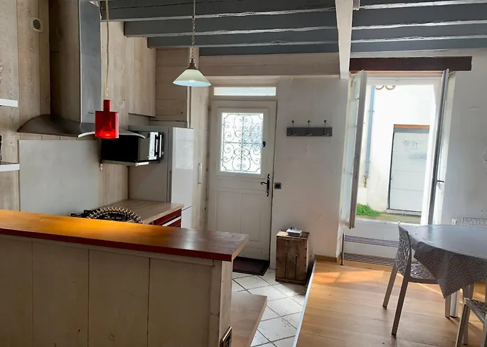 Les Marionnettes, Maison De 80m2 Avec Terrasse Holiday home *