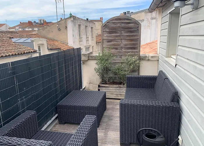 Holiday home Les Marionnettes, Maison De 80m2 Avec Terrasse *